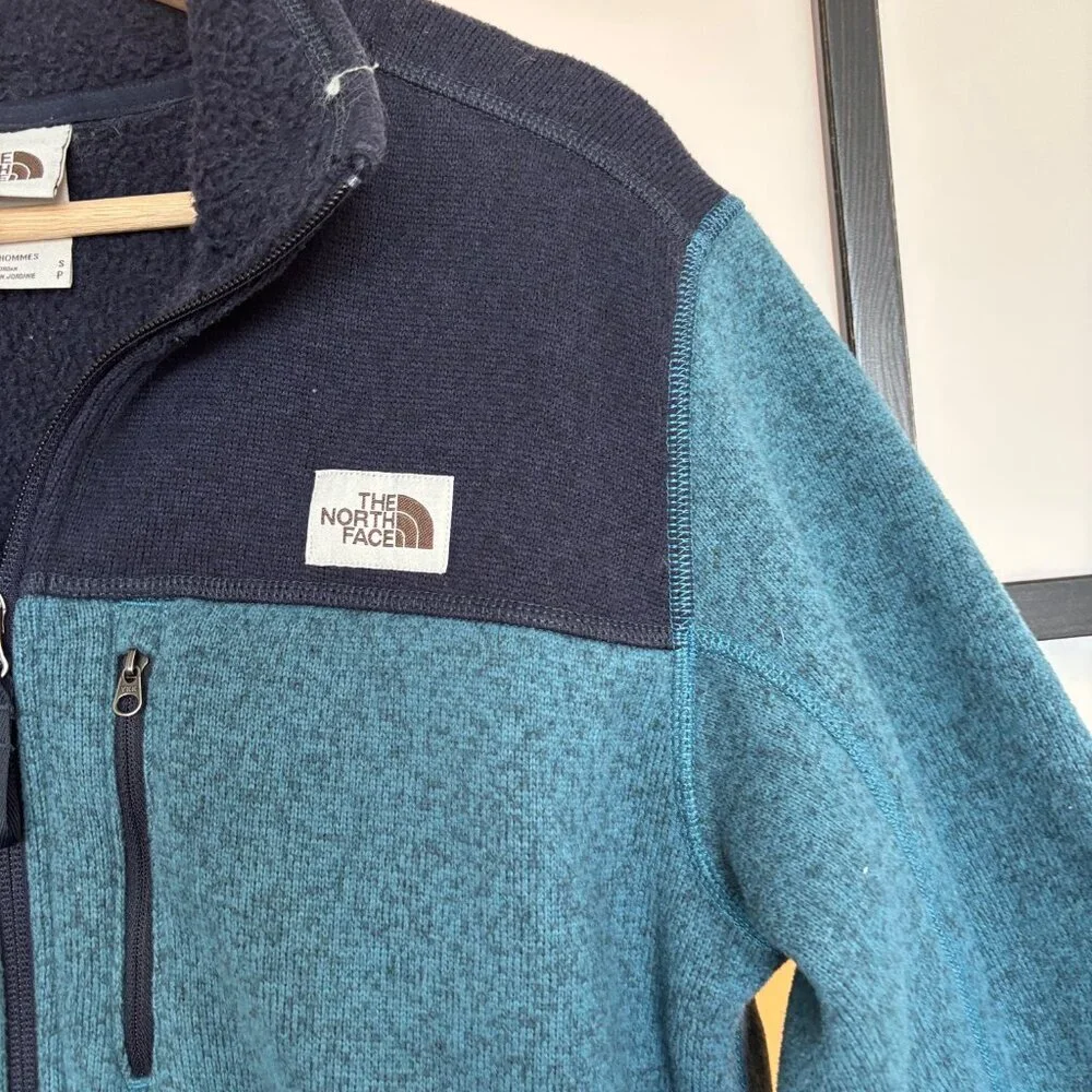 The North Face light pictures